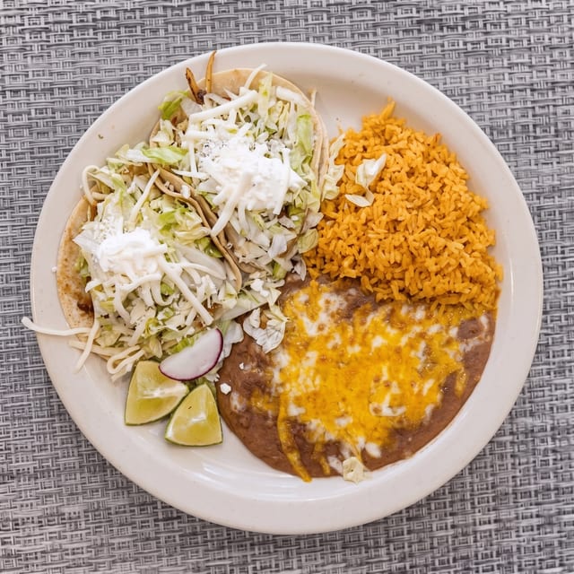 Tacos de Camarón [Shrimp Tacos].