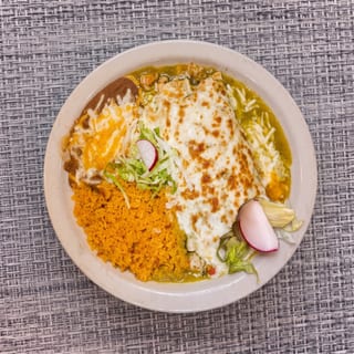 Enchiladas Verdes [Green Enchiladas]